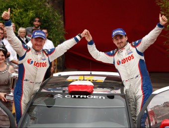 Kubica i el seu copilot Maciek Baran, en el ral·li d'Alemanya ANDRE LAVADINHO