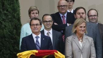 El president de la Generalitat, Artur Mas, a l'acte institucional de la Diada al costat de la presidenta del Parlament, Núria de Gispert, aquest dimecres al parc de la Ciutadella de Barcelona REUTERS