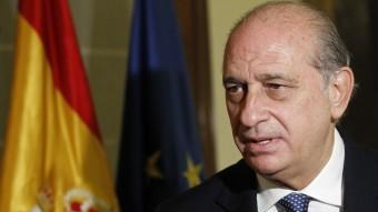El titular espanyol d'Interior, Jorge Fernández Díaz, aquest dimecres a la seu del ministeri, a Madrid EFE