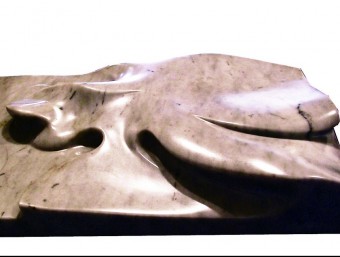Detall de l'escultura “Arribada”, una de les peces que es podran veure al castell de Palol de Revardit. EL PUNT AVUI