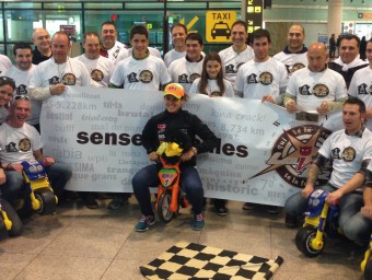 Laia Sanz, acompanyada dels seus seguidors, ahir a l'aeroport de Barcelona MEDIAGÉ