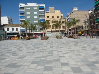 Plaça del Mercat Municipal d'Algemesí. ESCORCOLL