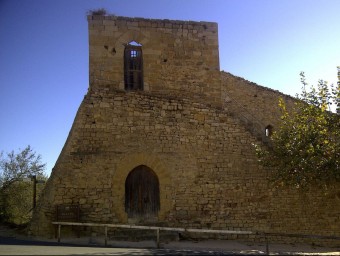 Vista frontal de la Torre de la Font Vella. EL PUNT AVUI