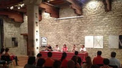 Reunió d'escriptors valencians a Morella. EL PUNT AVUI