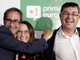 Jordi Sebastià amb els diputats de Compromís Mónica Oltra i Enric Morera AGÈNCIES