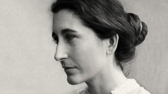 Virginia Woolf, al teatre. L'ACTRIU ANNA SABATÉ DONA VEU I PRESÈNCIA AL TEXT DE VIRGINIA WOOLF: CONFLUEIX EL SEU INTERÈS PER L'ART.¡, UN COMPROMÍS IRRENUNCIABLE ATRIUMLAB