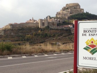 Vista de Morella des de la carretera d'accés. EL PUNT AVUI