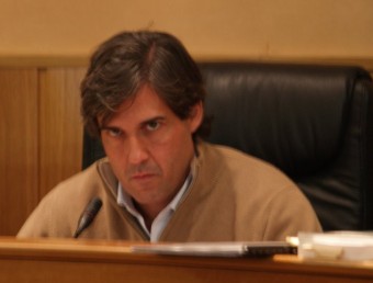Lorenzo Agustí ha presidit hui el darrer plenari de la seua carrera com alcalde. ESCORCOLL