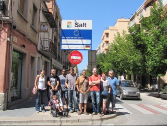 La roda de premsa de la CUP i IPS es va fer just al límit entre els termes municipals de Girona i Salt D.V