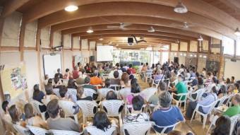Reunió ecologista d'una anterior edició a Carrícola. EL PUNT AVUI