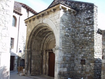 L'antic hospital de sant Julià, nova seu del Festival de Música de Besalú, dedicat a la clàssica. EL PUNT AVUI