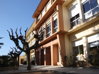 Una de les dues escoles de primària que hi ha al municipi de Vidreres. N.F