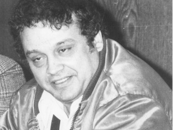 Manel Blasi durant un ple a Figueres, el 1985