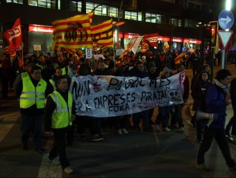 La manifestació va reunir unes 200 persones al centre de Girona. ACN