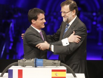 Manuel Valls i Mariano Rajoy a Montesquieu des Albères inauguren la línia de Molt Alta Tensió EFE