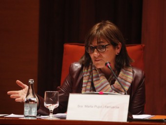 La filla gran de l'expresident, Marta Pujol Ferrusola, durant la compareixenxa que va fer a la comissió de frau fiscal al Parlament ORIOL DURAN