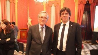 La presentació de Temps de Flors a Barcelona es va fer ahir a la Llotja de Mar amb els alcaldes Carles Puigdemont i Xavier Trias JUDIT FERNÀNDEZ