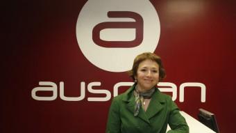La gerent d'Ausolan a Catalunya, Rosa Giné, a les instal·lacions del grup.  ORIOL DURAN
