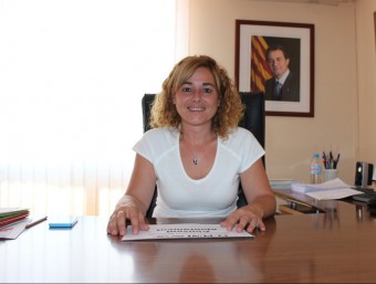 Anna Ordóñez al seu despatx de l'Ajuntament de Banyeres. C.M./TAEMPUS