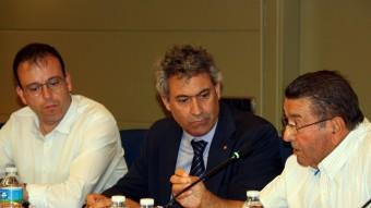 L'alcalde de Mollerussa, Marc Solsona; el conseller d'Agricultura, Jordi Ciuraneta; i el president de la Comunitat de Regants dels Canals d'Urgell, Ramon Carné.