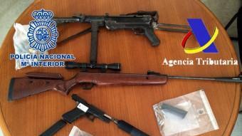 Les armes intervingudes en els escorcolls practicats el mes passat CNP / AGÈNCIA TRIBUTÀRIA