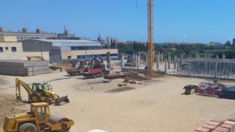 Les obres de construcció del nou supermercat Mercadona a Pineda en el solar a tocar de la carretera N-II i molt a prop de la comissaria dels Mossos d'Esquadra. T.M