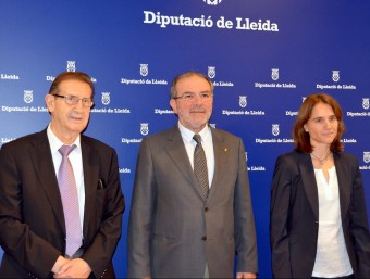 Joan Amorós, Joan Reñé i Marta Sánchez van presentar ahir una radiografia del potencial de Lleida com a plataforma logística. DIPUTACIÓ DE LLEIDA