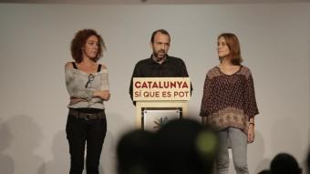Els coordinadors de campanya de Catalunya Sí que es Pot, Marc Rius, Jessica Albiach i Eva Balart, han valorat els resultats provisionals del 27-S des de la seu electoral de la candidatura ACN