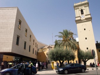 Edifici de l'església parroquial de la Mare de Déu de l'Olivar d'Alaquàs. EL PUNT AVUI