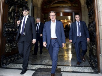 Artur Mas, sortint del Parlament, aquest dijous a. gea / reuters