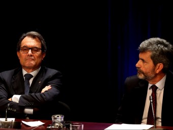 El president de la Generalitat, Artur Mas, al costat del president del Suprem, Carlos Lesmes, a la obertura de la reunió anual de la Unió Internacional de Magistrats, aquest dilluns a Barcelona EFE
