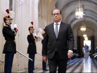François Hollande, president francès, arribant a la sessió extraordinària del parlament a Versalles, ahir AFP