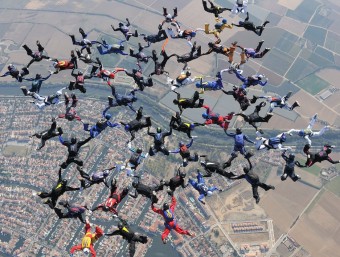 El paracaigudisme i el vol seran entre els eixos del Sky Film Festival EPA