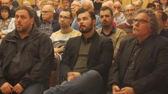 El president d'ERC, Oriol Junqueras, i els candidats al Congrés Gabriel Rufián i Joan Tardà, aquest divendres a Barberà del Vallès ACN