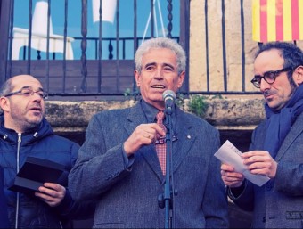 El guanyador, després de donar-se a conèixer el verdicte del jurat. VADÓ BUCH