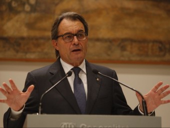 Artur Mas durant la roda de premsa aquest dissabte al Palau de la Generalitat ORIOL DURAN