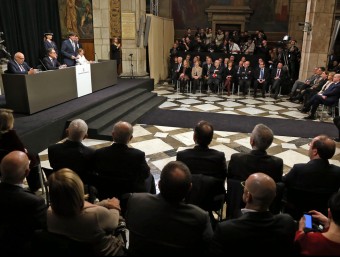 Acte de presa de possessió del president Carles Puigdemont, abans d'ahir, al Palau de la Generalitat. JUANMA RAMOS