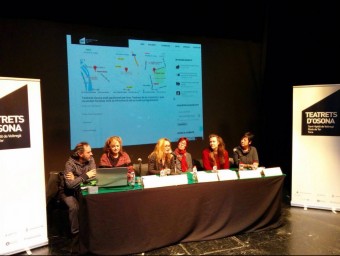 Presentació del projecte ‘Teatrets d'Osona', amb representants culturals dels tres municipis T. D'OSONA