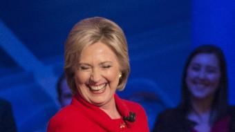 Hillary Clinton, aspirant demòcrata, a Des Moines, Iowa; el precandidat republicà, Donald Trump, en un míting a Des Moines, i el seu rival, el senador per Texas Ted Cruz AFP