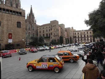 Imatge de la plaça de la Catedral, en una sortida del Montecarlo històric L'ESPORTIU