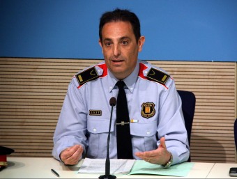 el sotscap de la Divisió d'investigació Criminal dels Mossos d'Esquadra, l'Inspector Ramon Grasa, en la roda de premsa d'aquest dilluns ACN