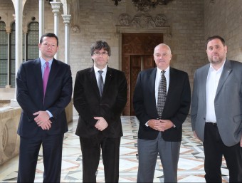 Puigdemont i Junqueras es van reunir ahir amb els màxims dirigents de Hard Rock Café RUBEN MORENO