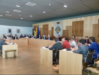 El ple extraordinari celebrat ahir dijous a l'Ajuntament de Salou va acordar oposar-se a la consulta JOSEP CARTANYÀ