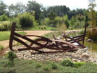 ‘Caru Emmanuel', una les escultures que Anson exposa des d'avui al parc EL PUNT AVUI