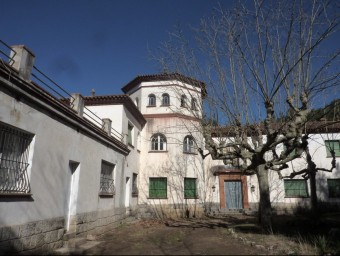 La Casa dels Enginyers , situada al veïnat de Martís. R. E