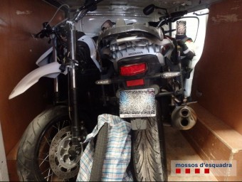 Els agents van comprovar que les motocicletes recuperades havien sigut sostretes a Perpinyà COS DELS MOSSOS D'ESQUADRA