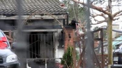Pla general de la casa on hi ha hagut l'incendi i on es poden veure les restes que han quedat després de les flames ACN