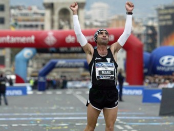 Marc Roig, a l'arribada d'una de les maratons de Barcelona
 JUANMA RAMOS