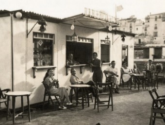 Una imatge del bar Boia al 1947 , poc temps després de la inauguració EL PUNT AVUI