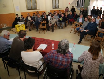 Un centenar de persones van assistir a l'acte d'ahir a Espolla MANEL LLADÓ